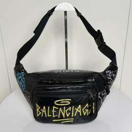 Picture of Balenciaga Handbags _SKUfw219657840fw